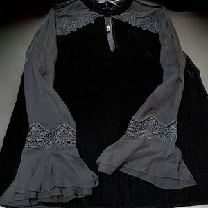 Elie Tahari Petunia Blouse Simply Beautiful